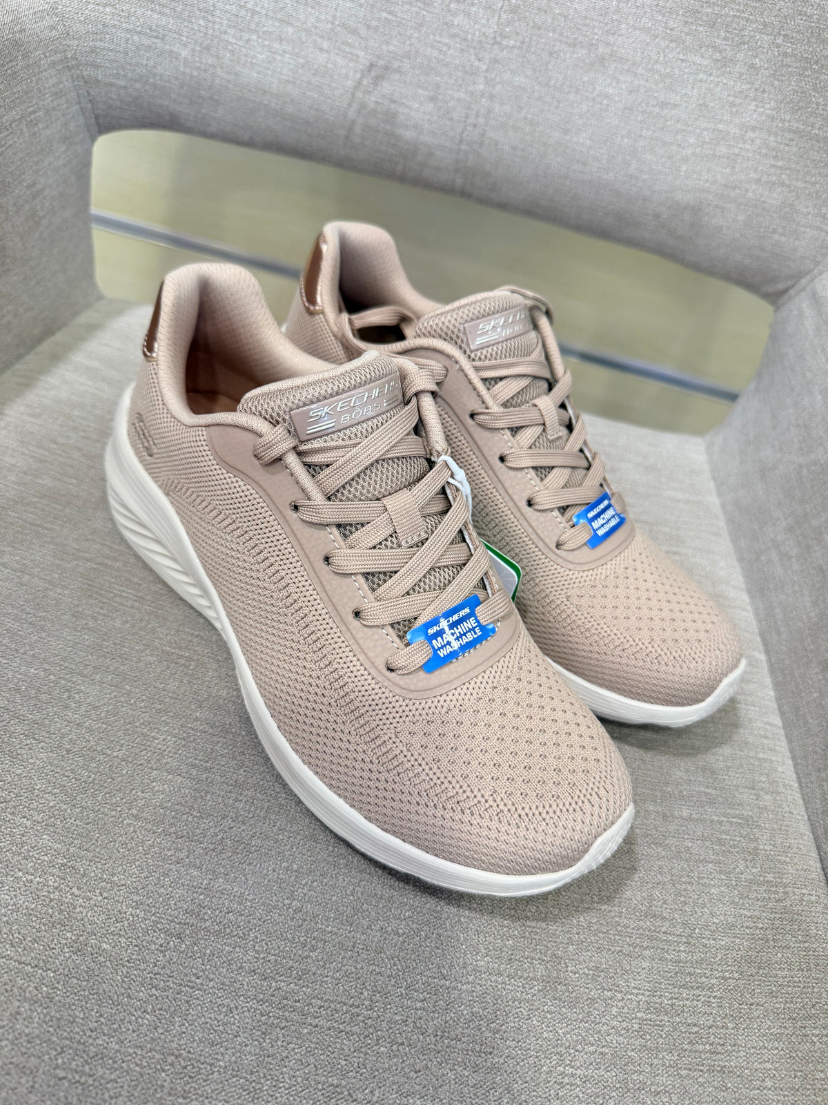 117679 SKECHERS BOBS SQUAD WAVES -CURRENT LOOK