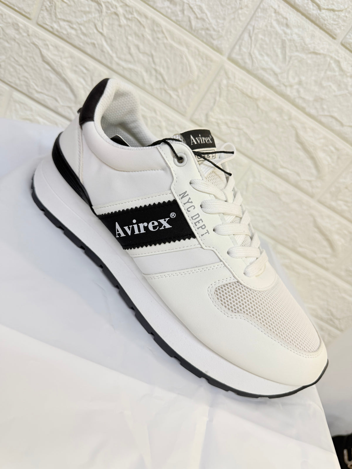 AVIREX 004