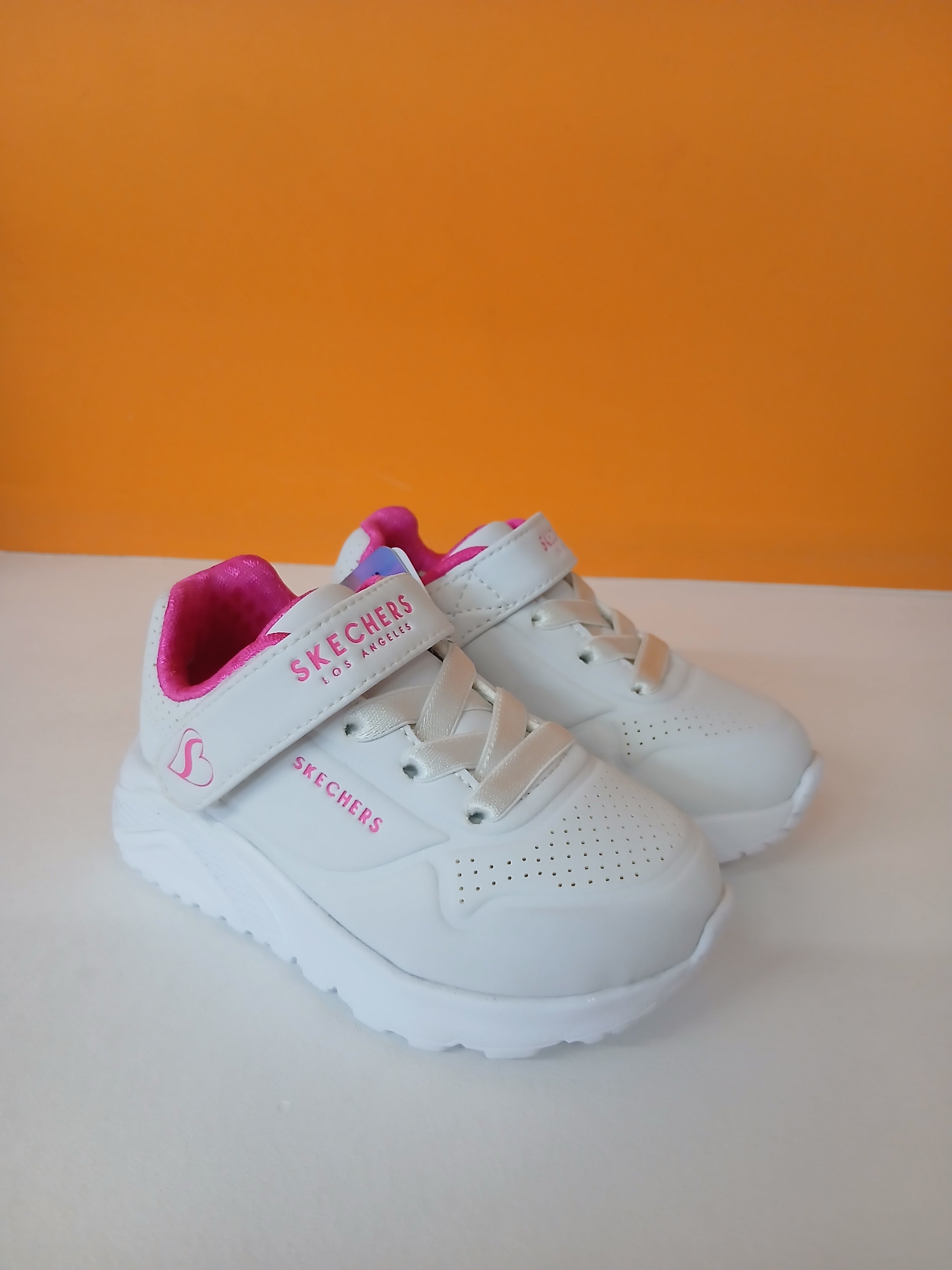 SKECHERS UNO LITE 310451N/WHP