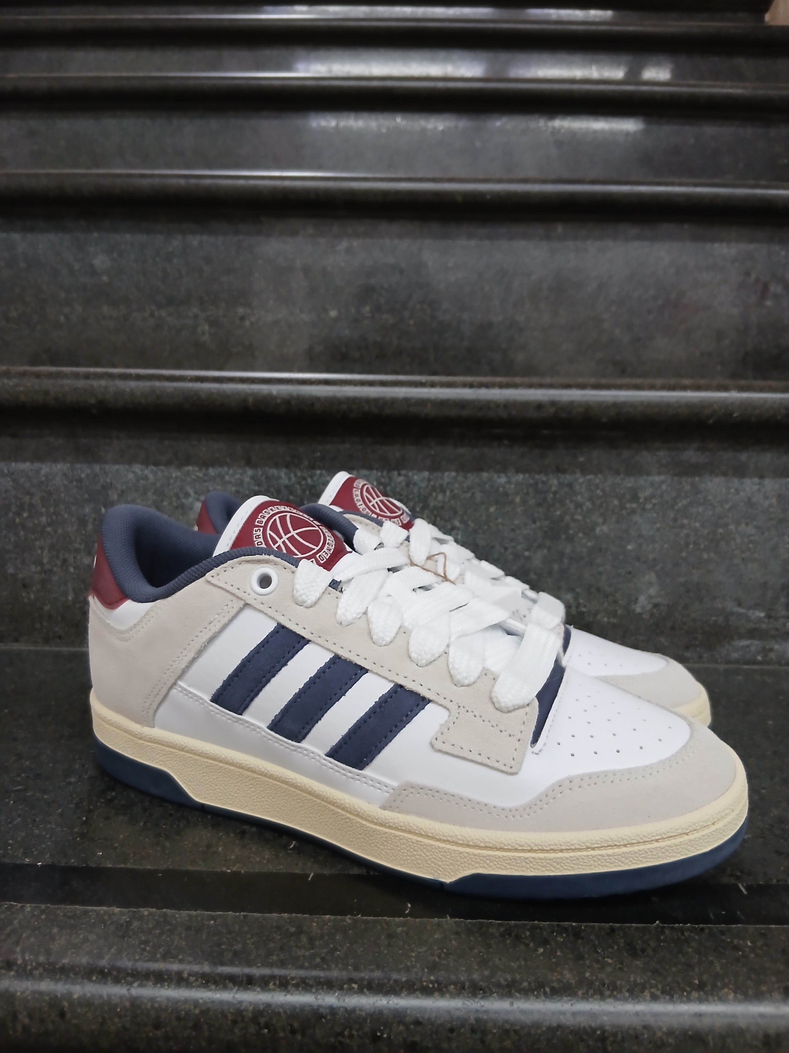 ADIDAS RAPID COURT LOW  JR1010