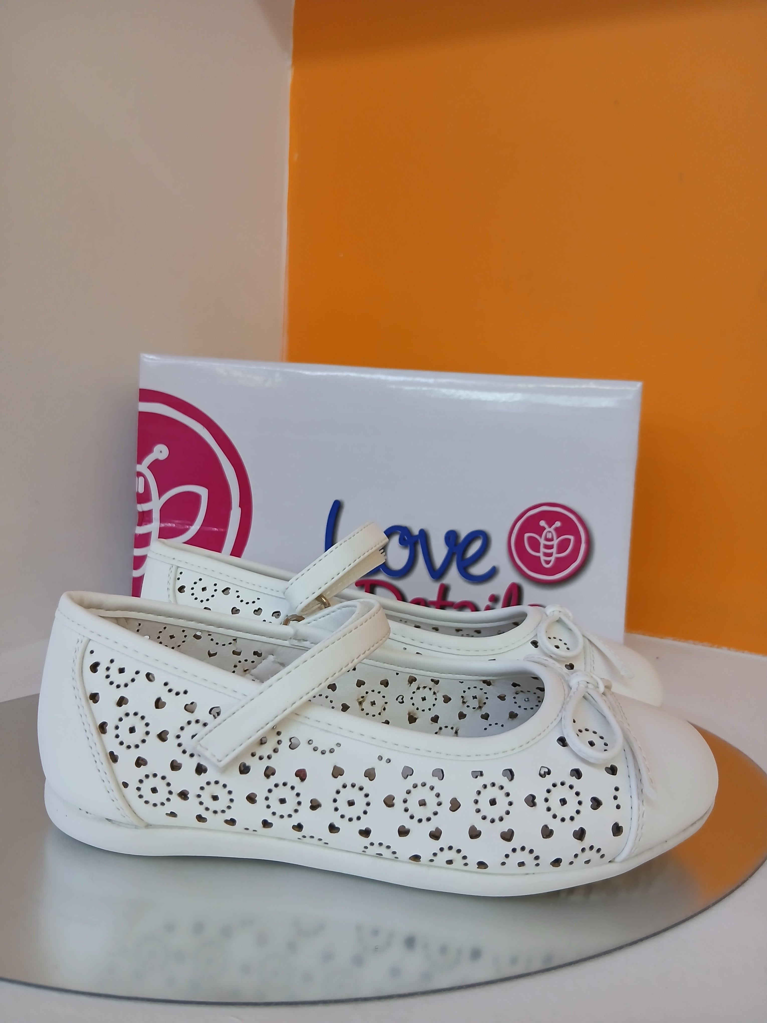 BALLERINE LOVE DETAILIS 110-111