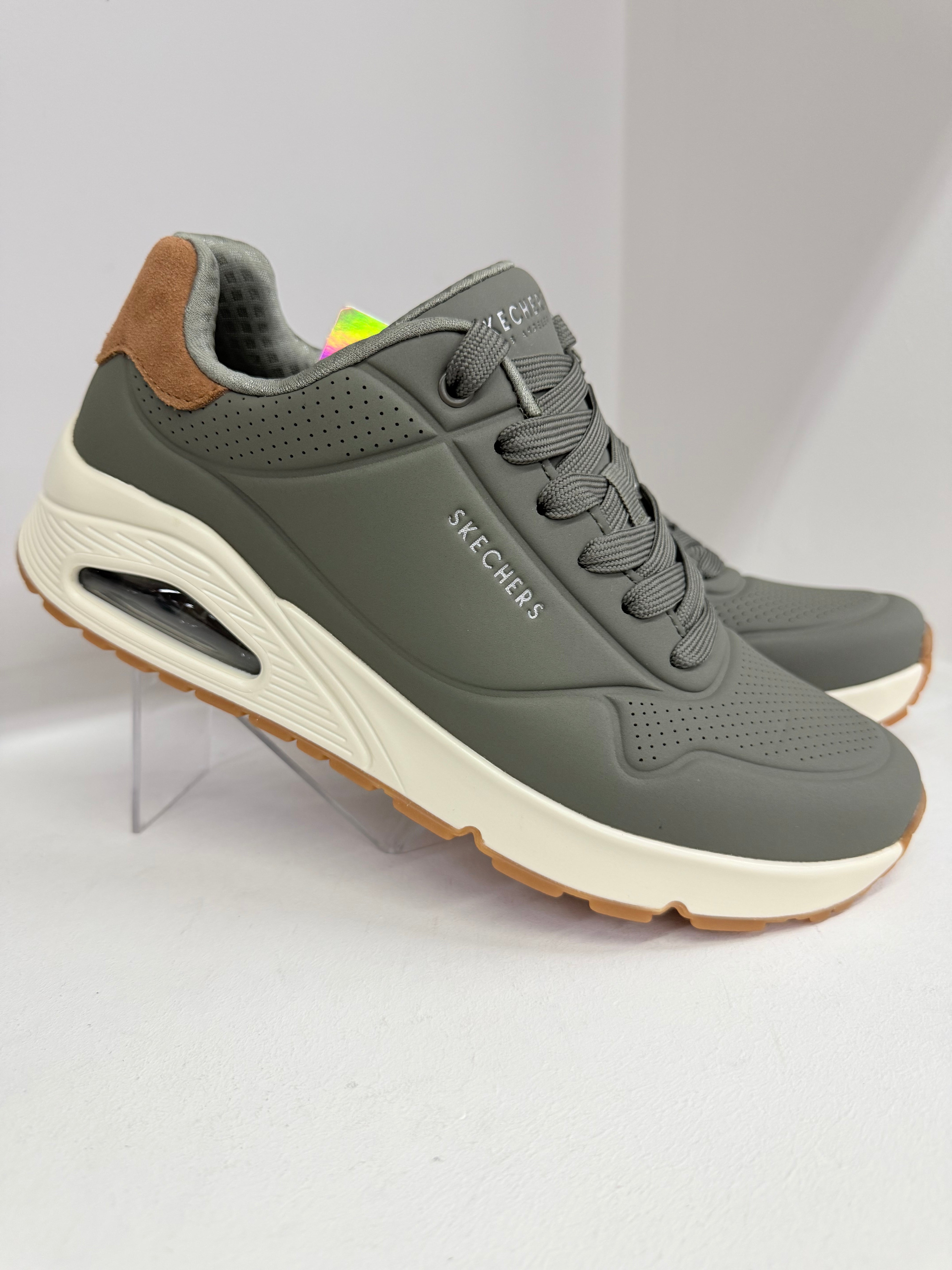 SKECHERS 183004 UNO-SVITED ON AIR