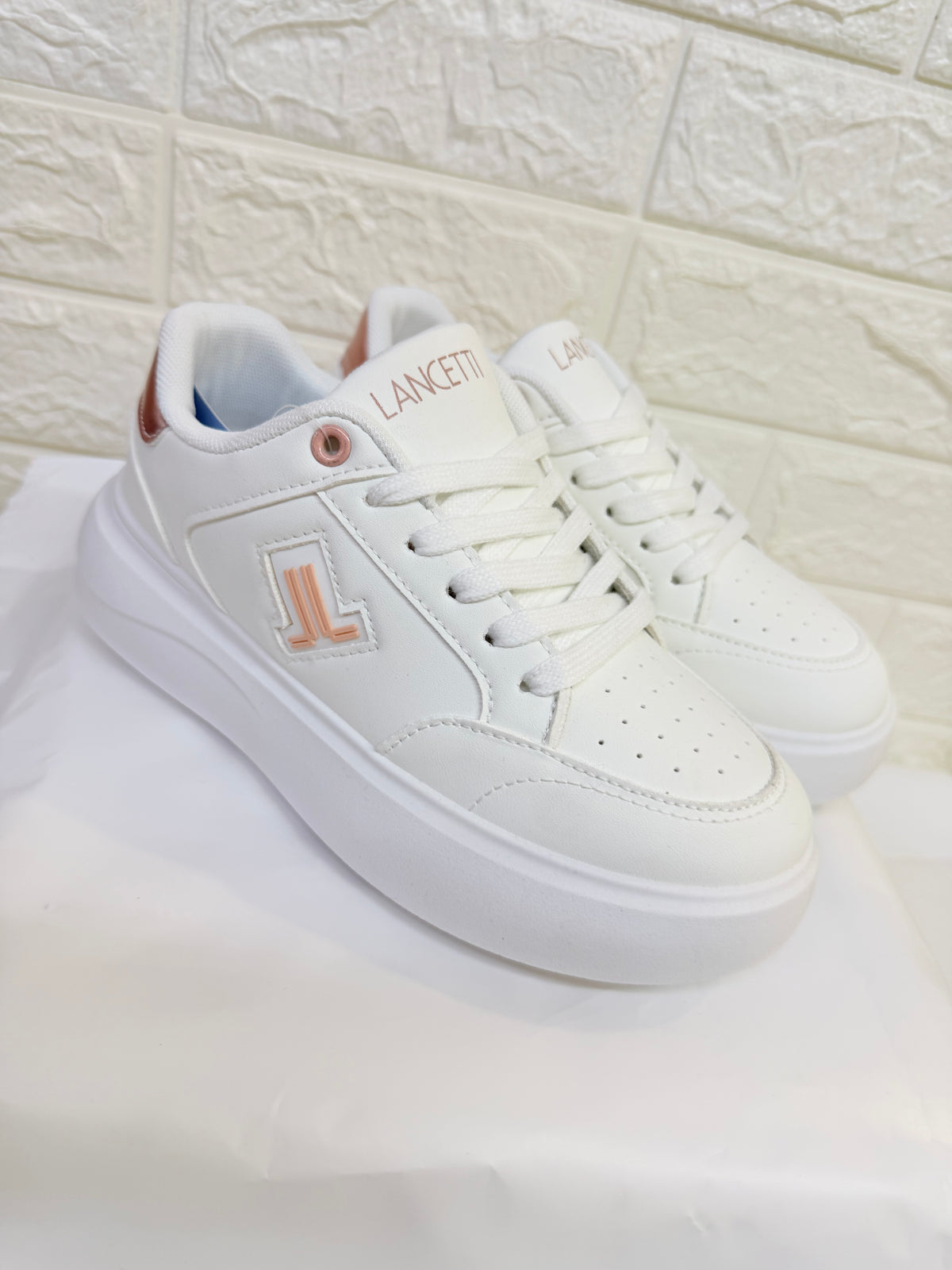 LANCETTI LNC-3206