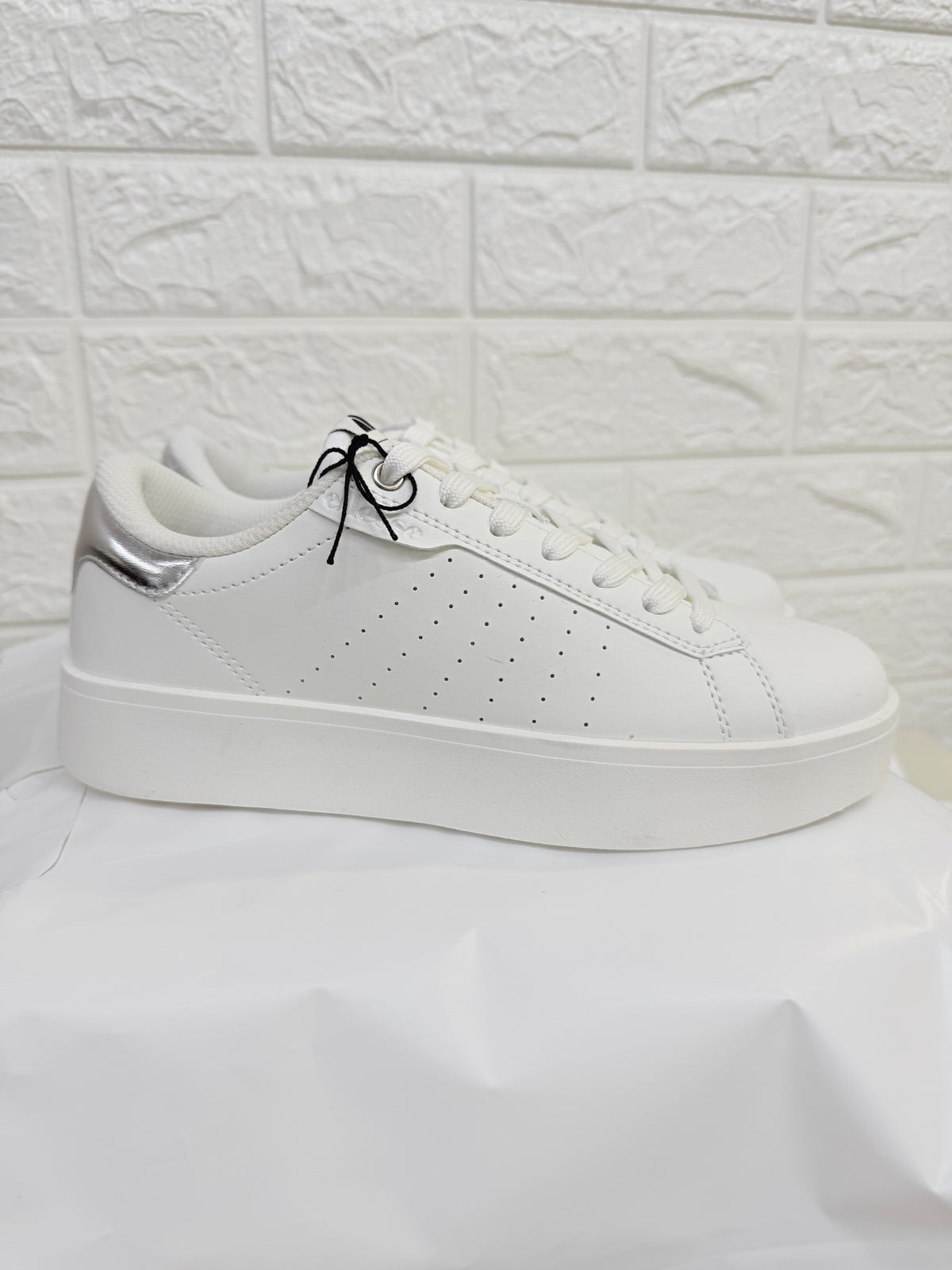 ELLESSE NED 163