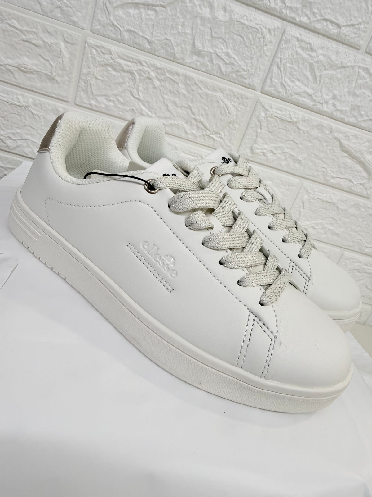 ELLESSE 165