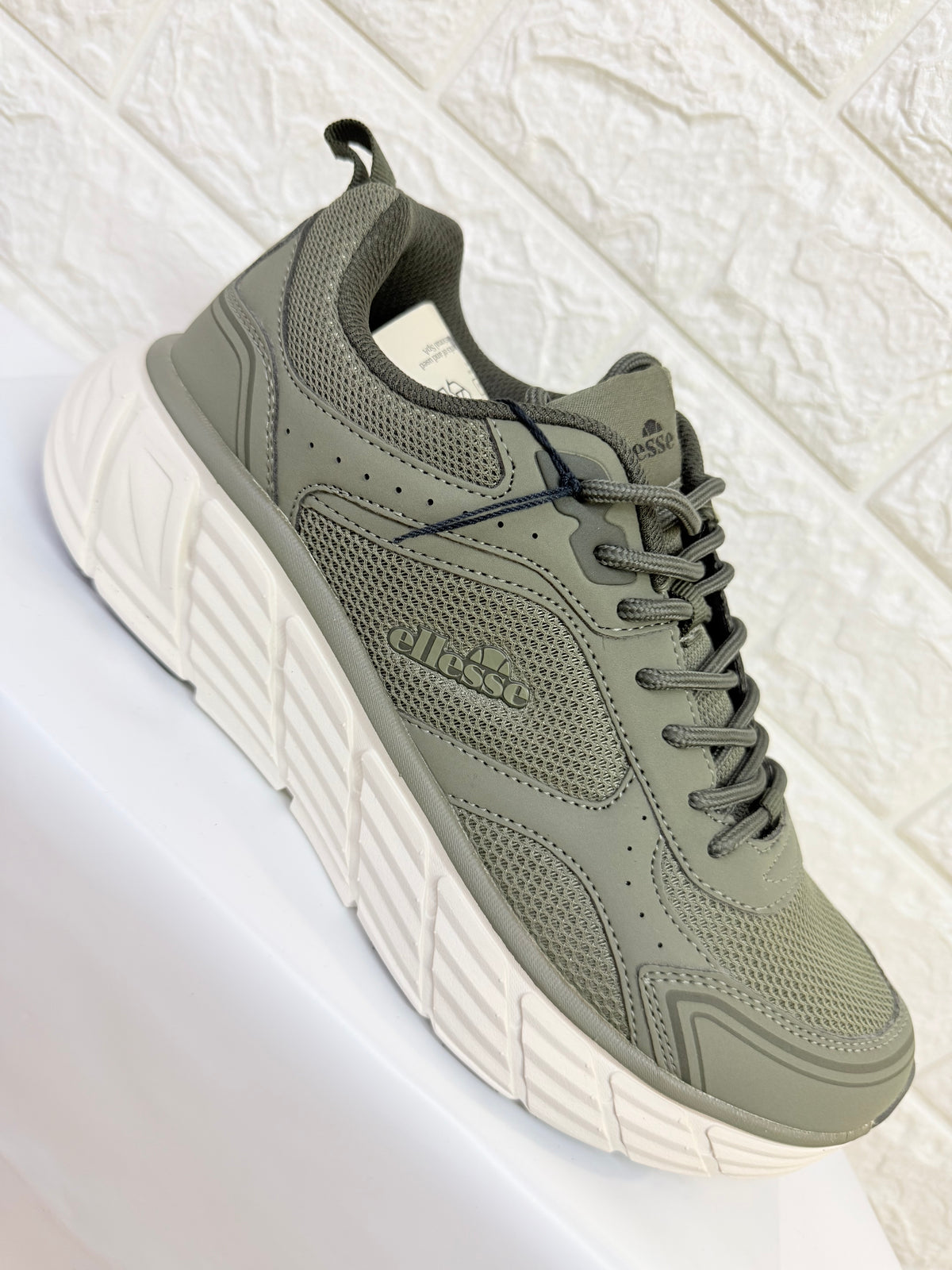 ELLESSE EDWARD 121