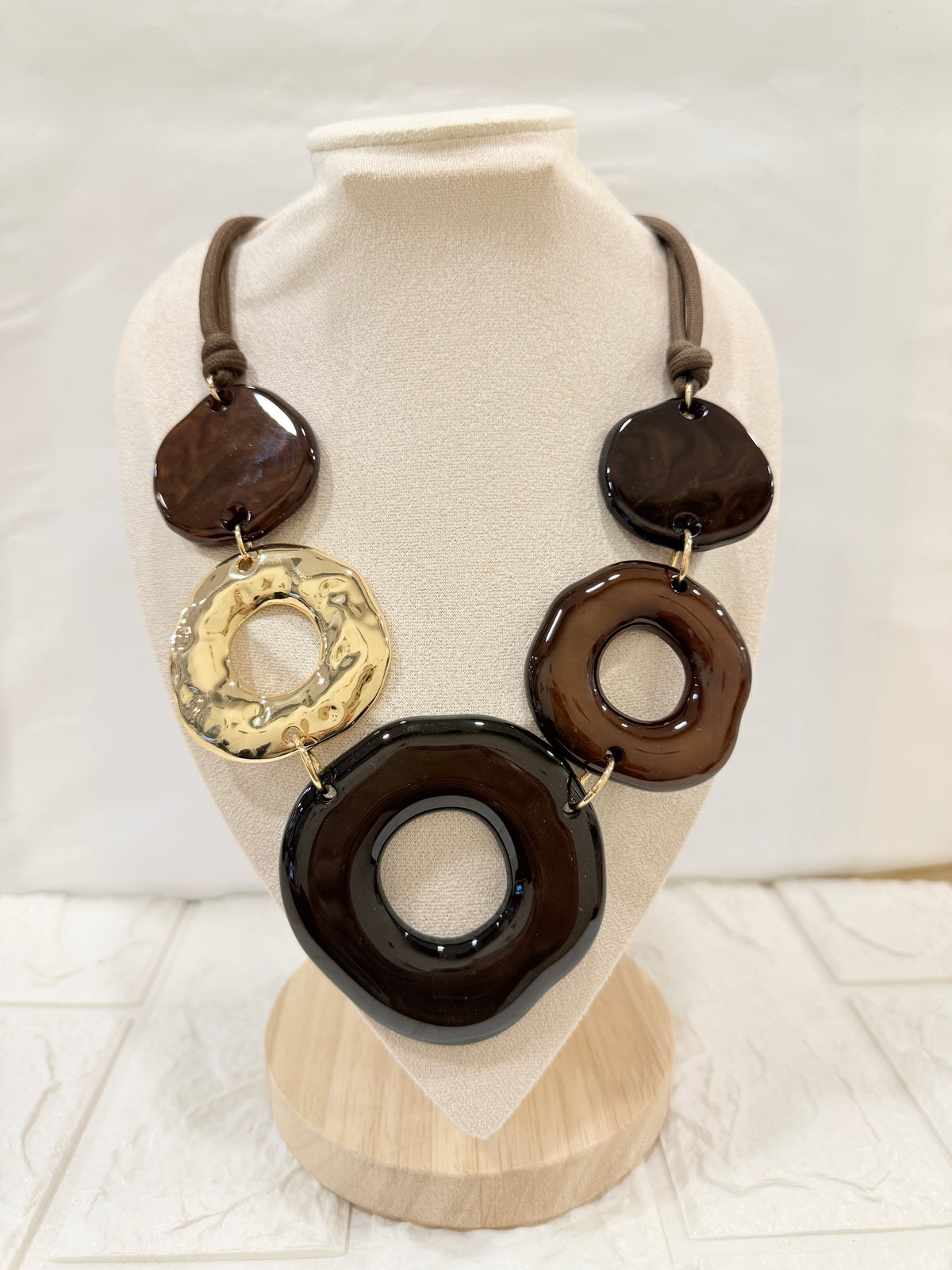 COLLANA ASI