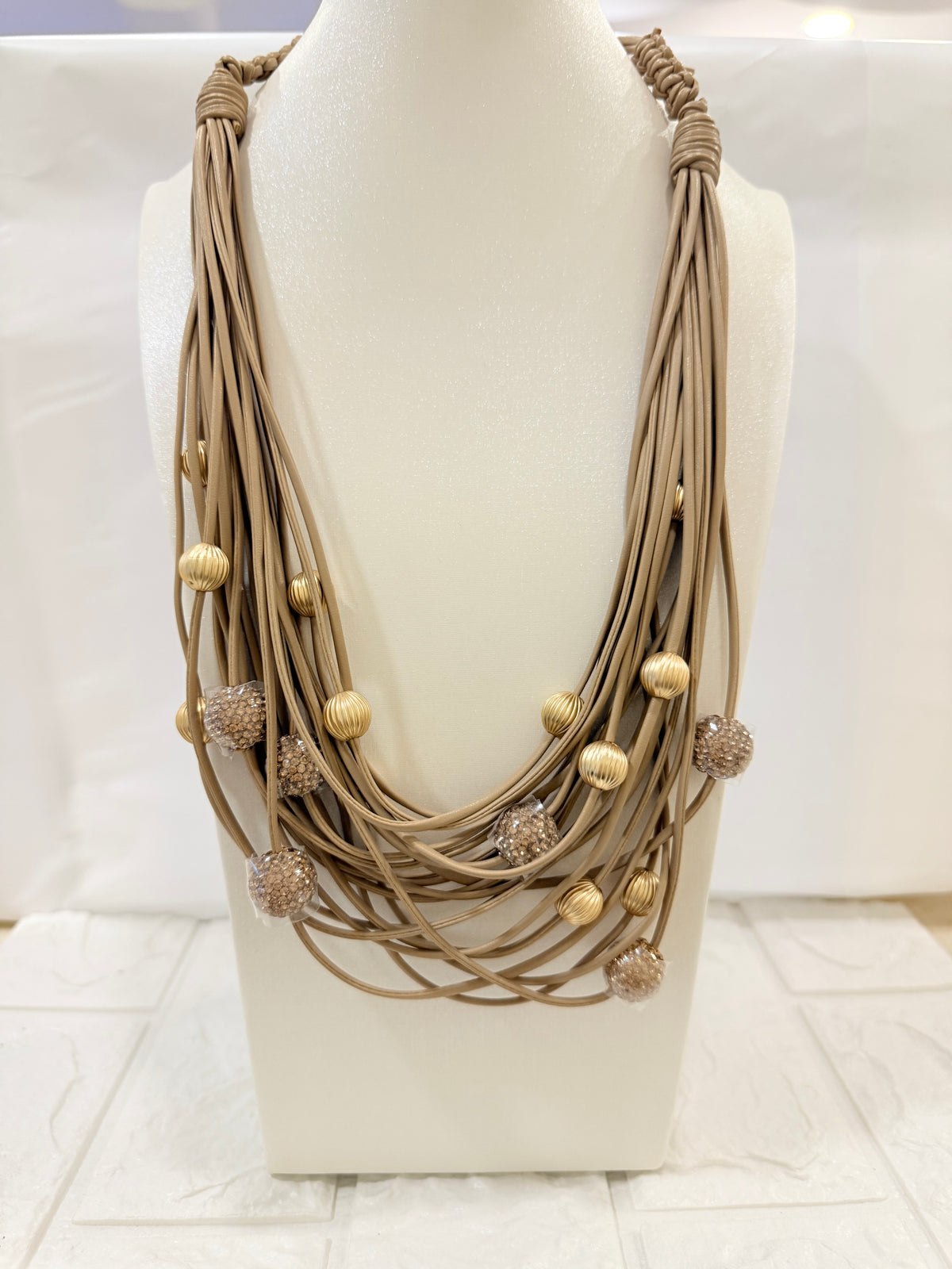 COLLANA MULTI