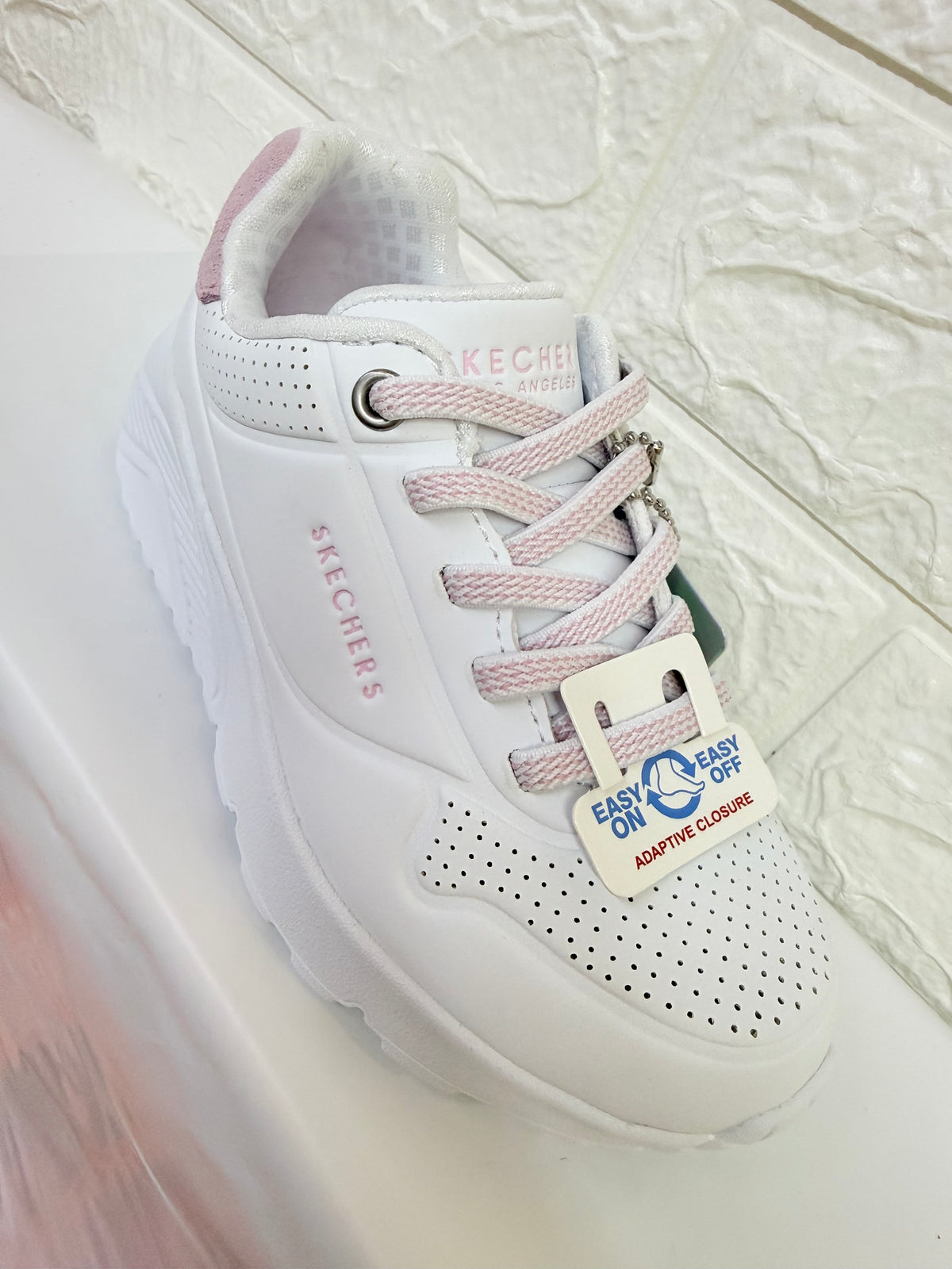SKECHERS UNO-LITE SVEDE POP 310376L