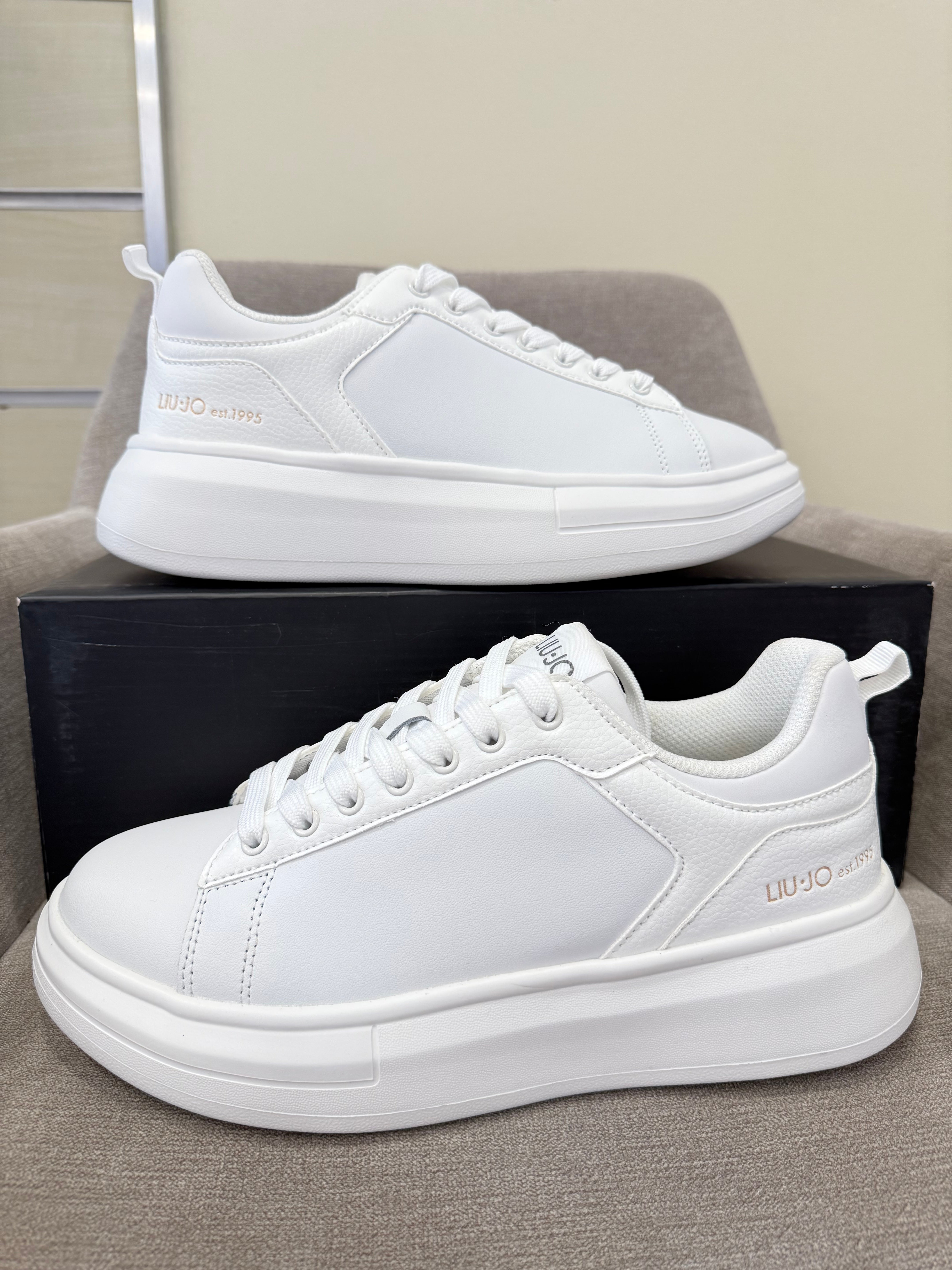 LIU JO SNEAKER 7G5015