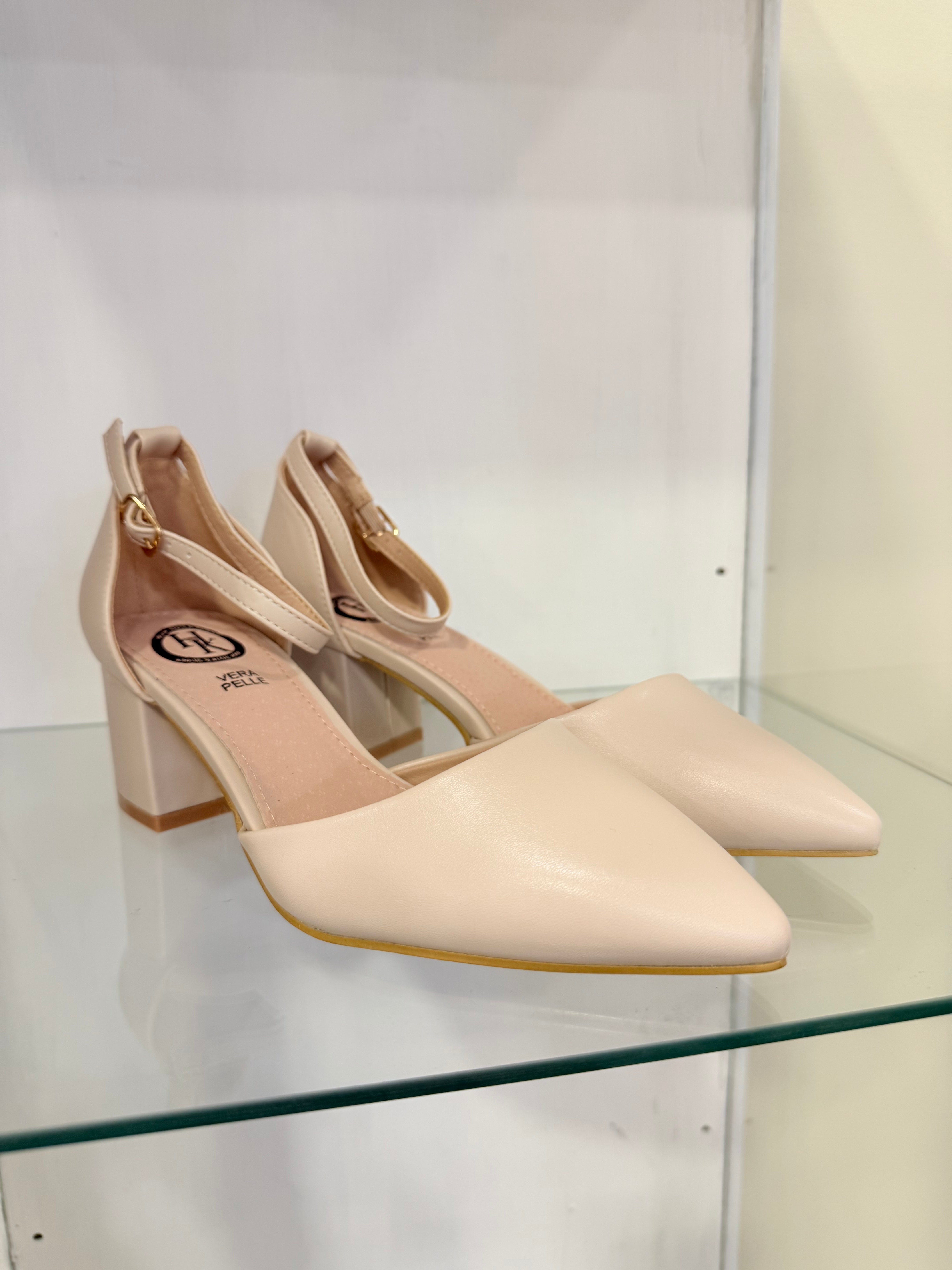 NEW STYLE E SHOSE HK-0092