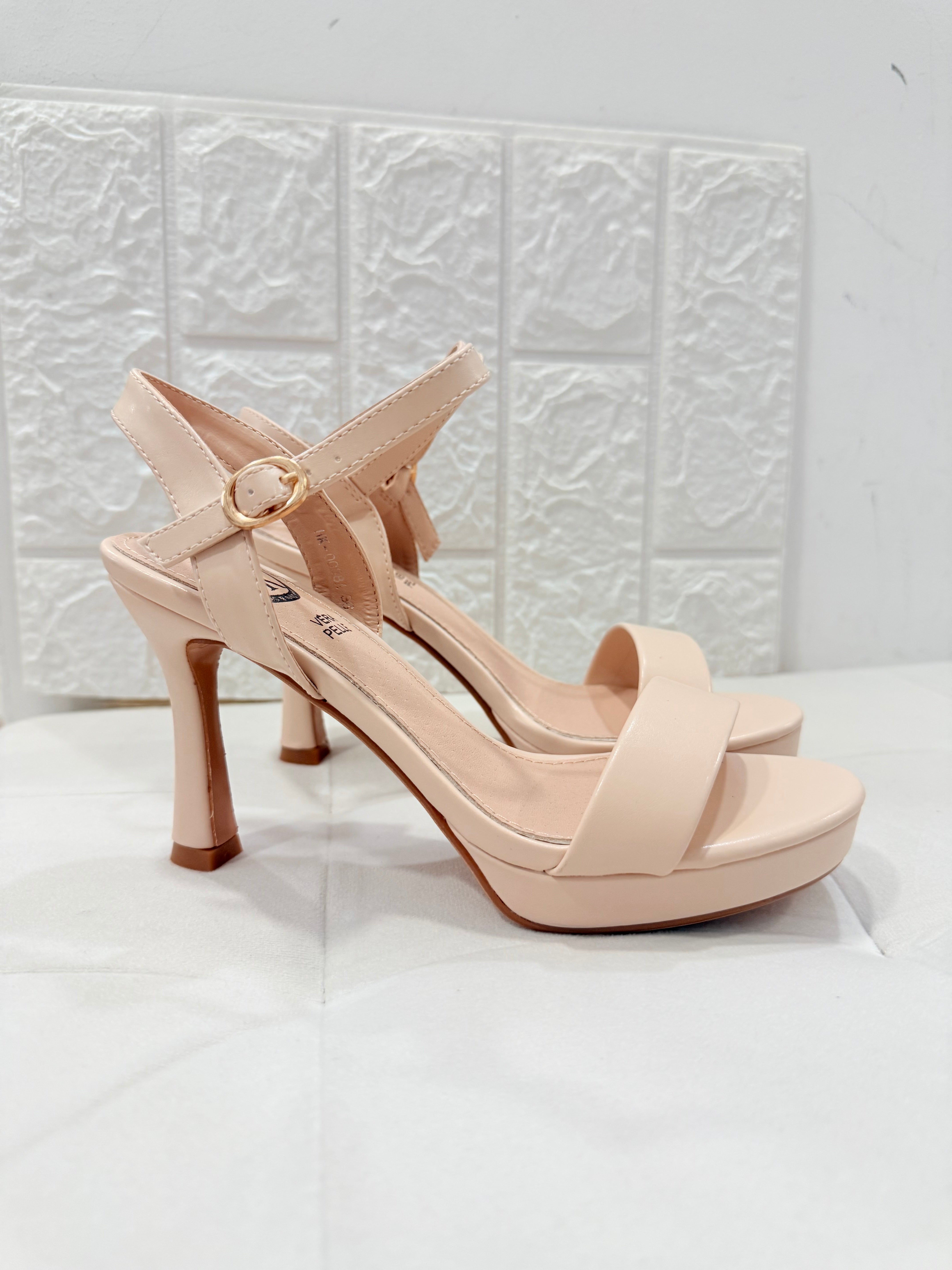 NEW STYLE E SHOES HK-0038A